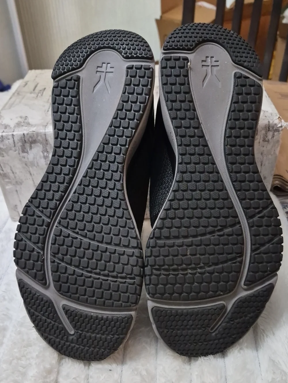 Kuru Cloud Quantum 2 Men's Sz 11.5 Wide Orthopedic Walking Shoes $169